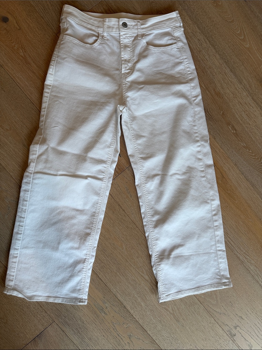 Old Navy White Straight-Leg Jeans for Women